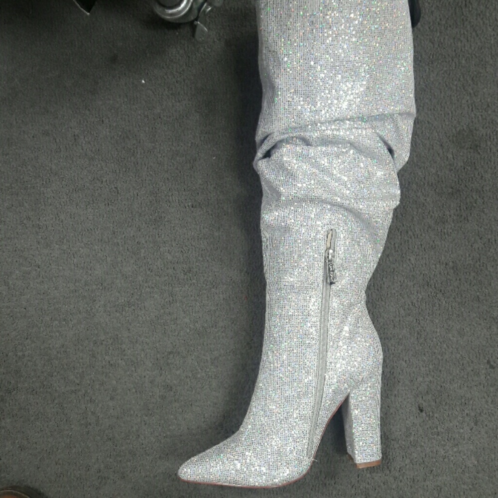 Cape Robbin Silver Boot
